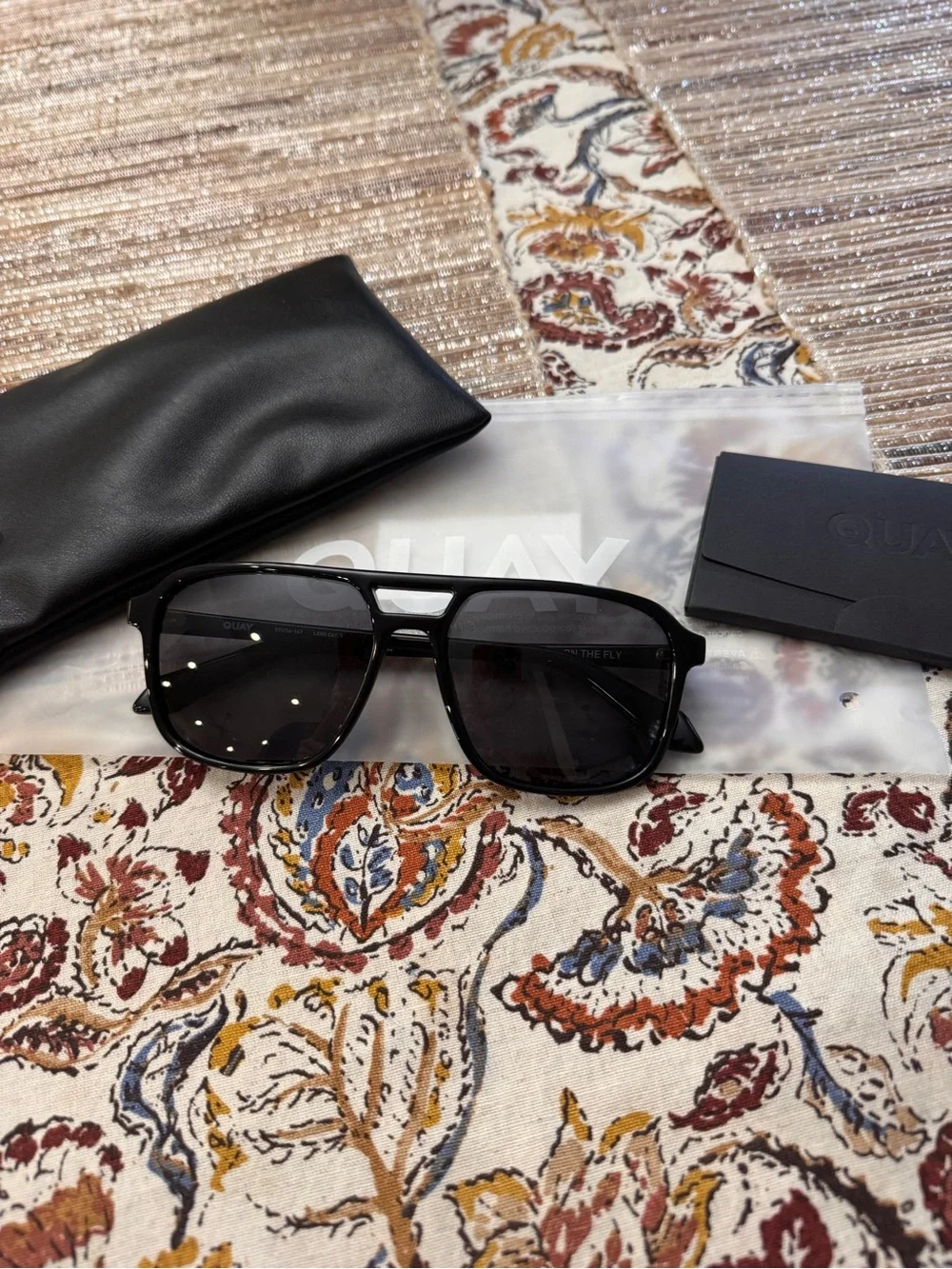 Quay Australia sleek black